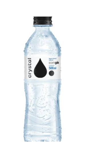 Água mineral com gás